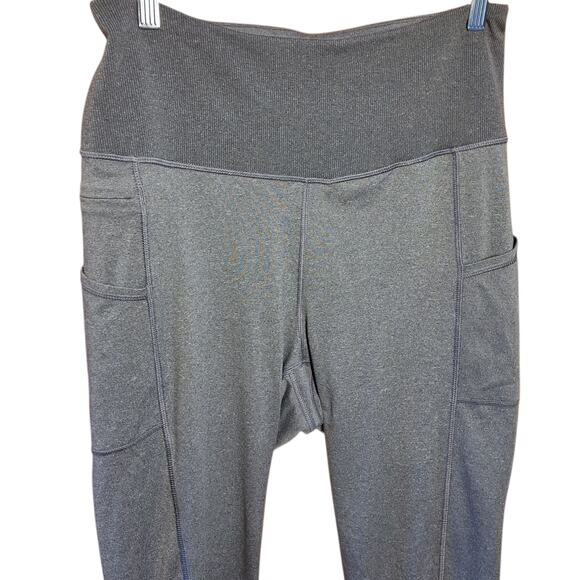 Patagonia Women's leightweight pack Out crops 19" high rise legging gray size L - Picture 7 of 7
